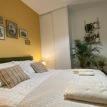 Green Park Apartament Przemysl Exterior photo