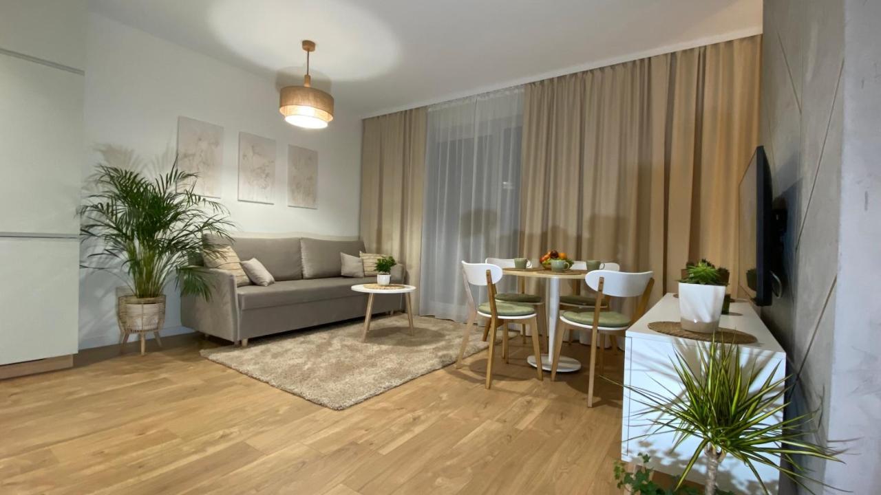 Green Park Apartament Przemysl Exterior photo