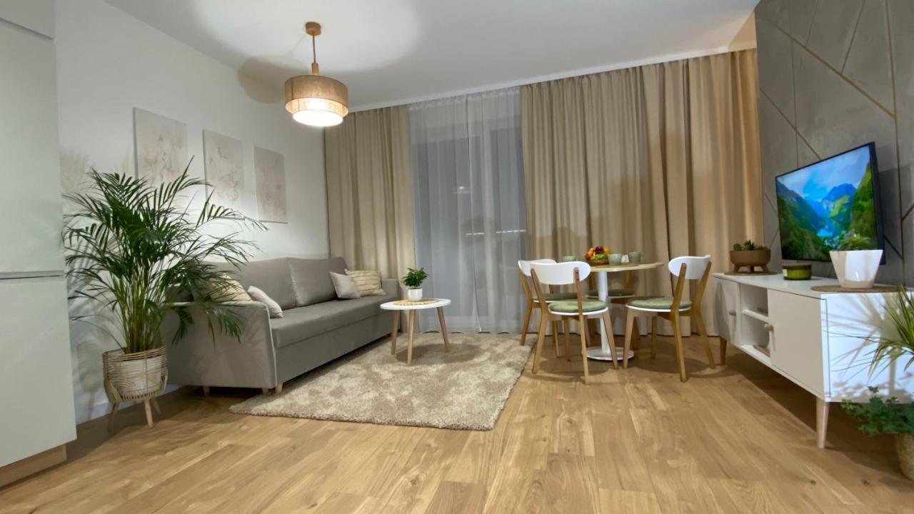 Green Park Apartament Przemysl Exterior photo