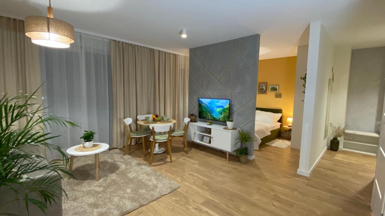 Green Park Apartament Przemysl Exterior photo